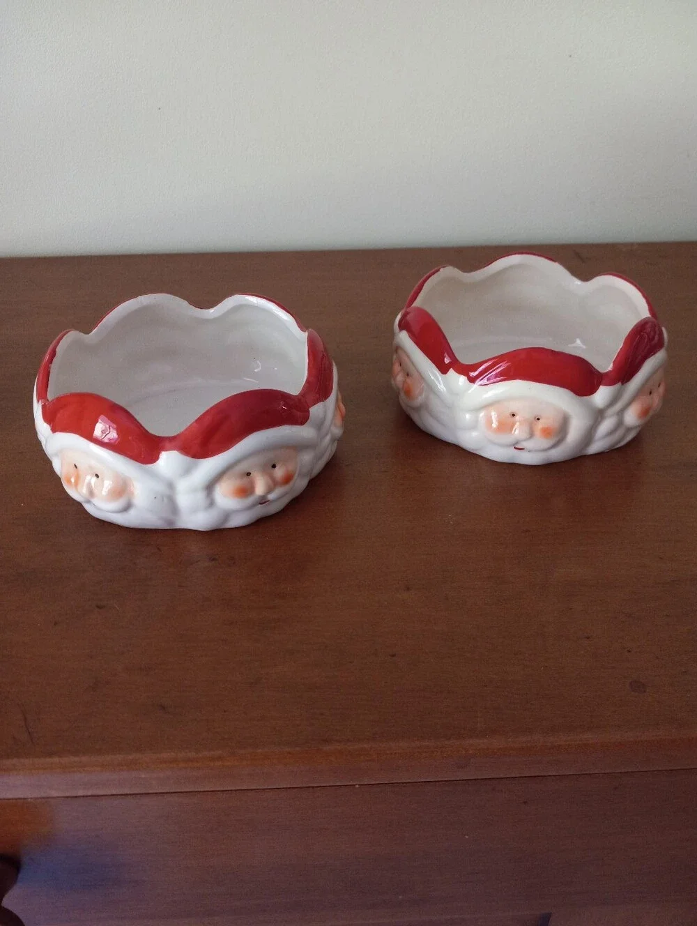 Royal Norfolk Santa Face Ceramic Candy Dishes - Pair in White & Red